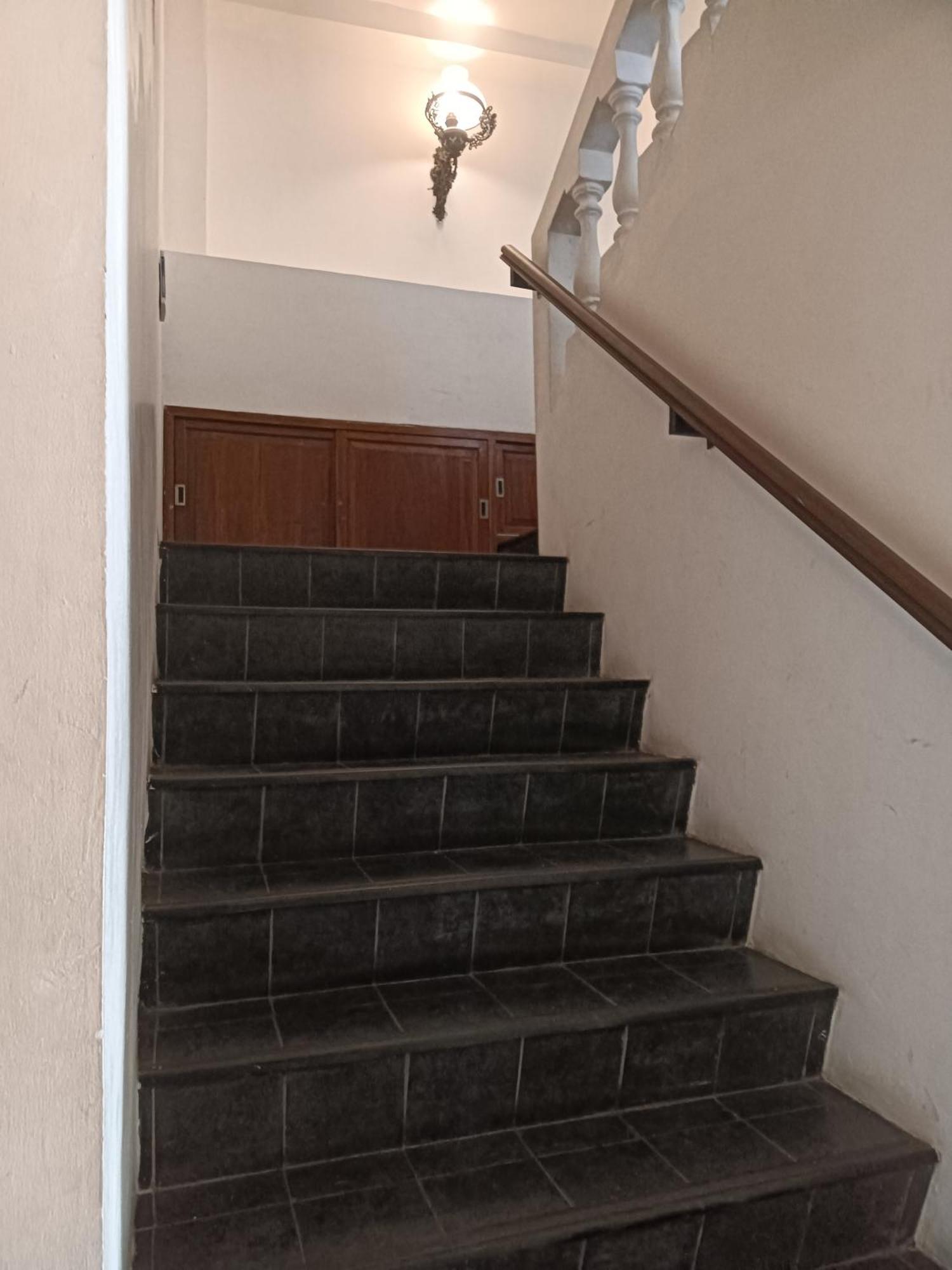 Family Room,1636775054:JPEG